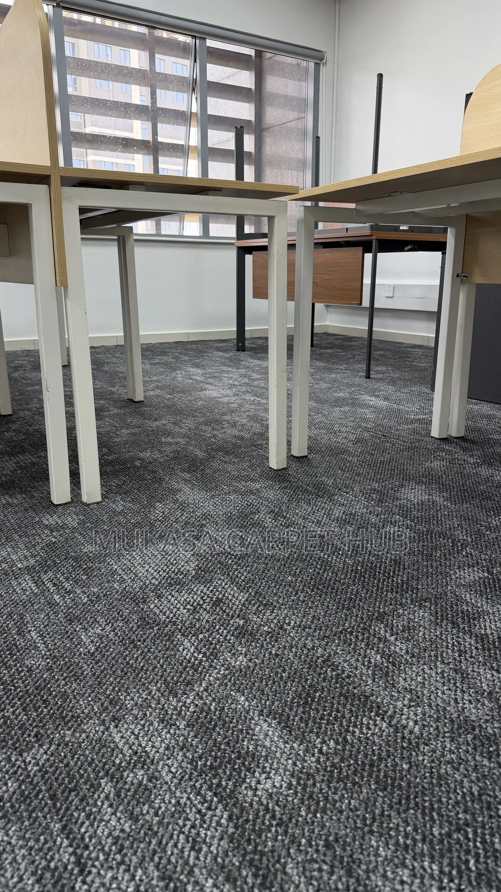 Professional Carpet Tiles for Modern Interiors