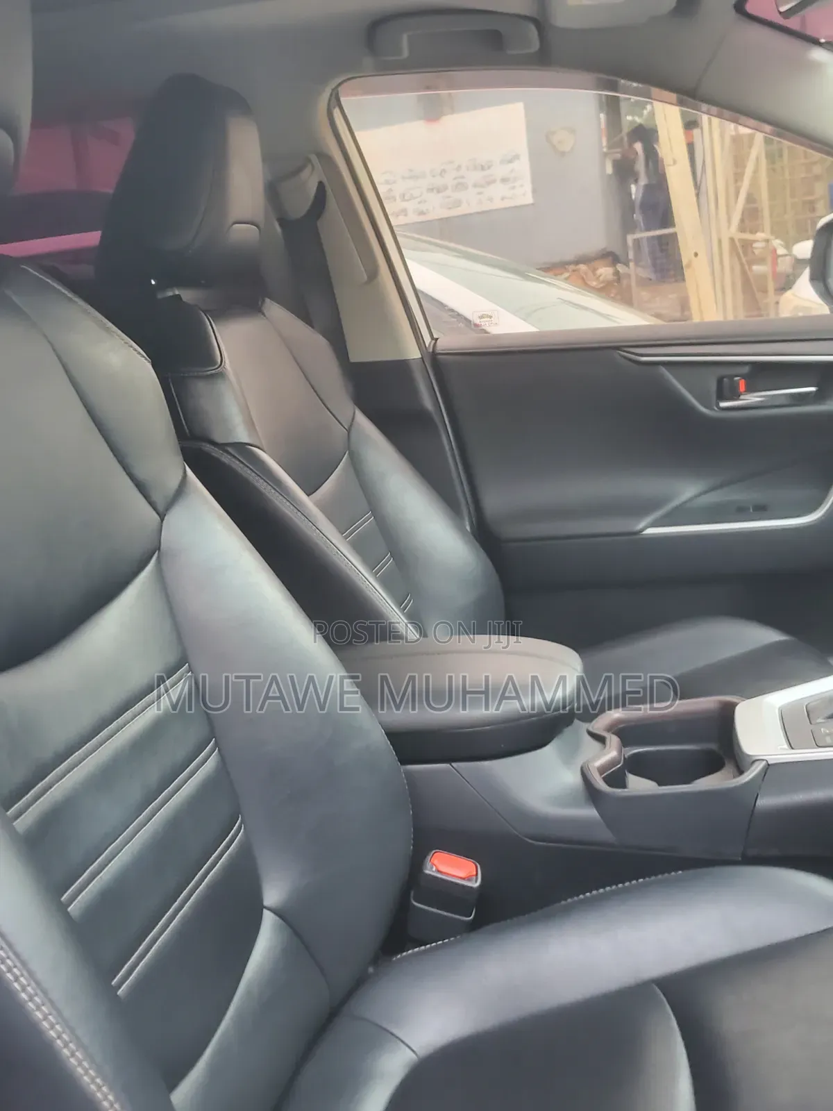 Toyota RAV4 2020 White
