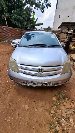 Toyota IST 2006 Silver