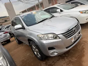 Toyota Vanguard 2008 Silver