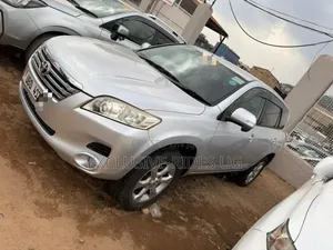 Toyota Vanguard 2008 Silver