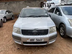 Toyota Succeed 2010 White