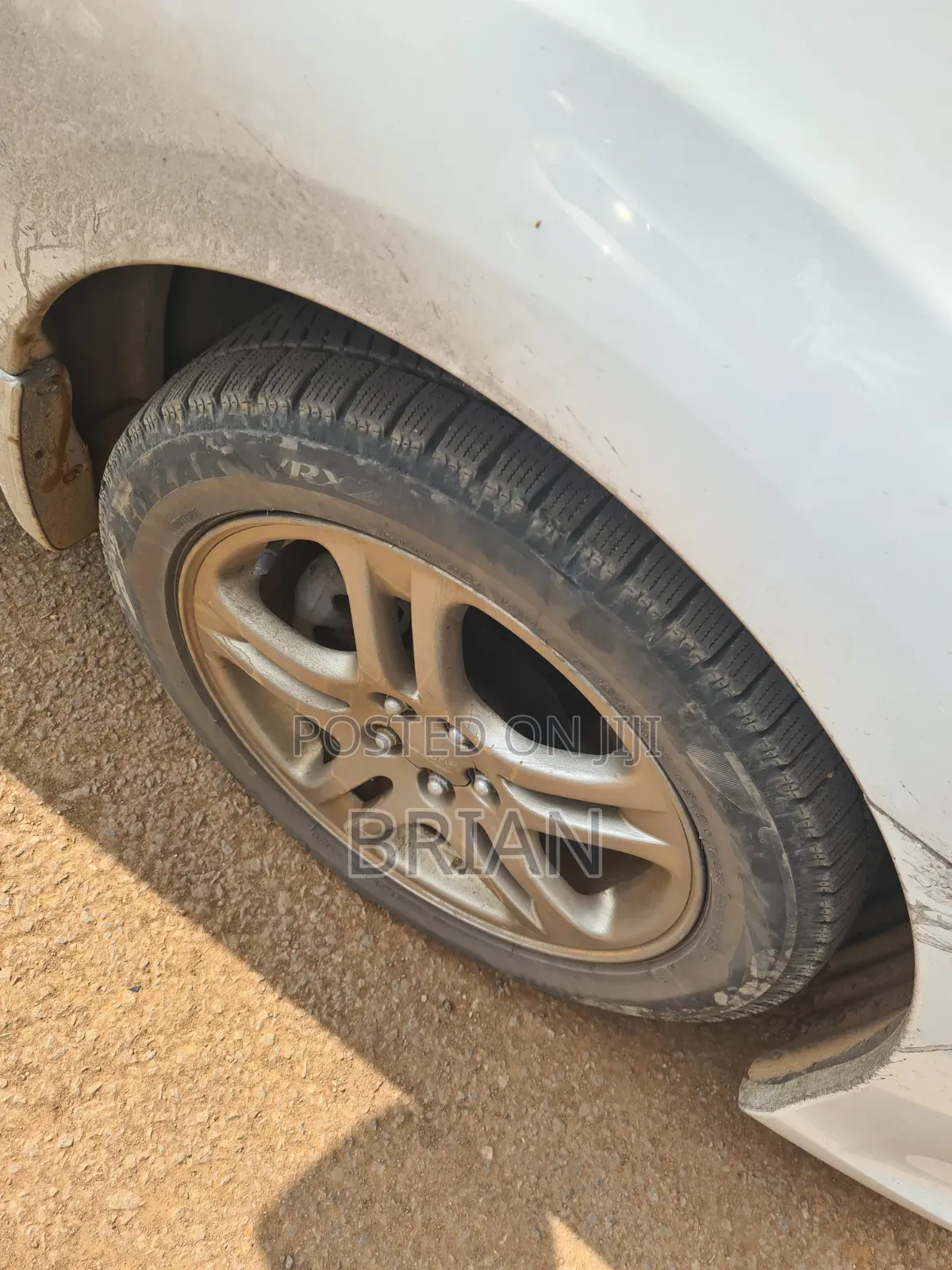 Subaru Legacy 2011 White