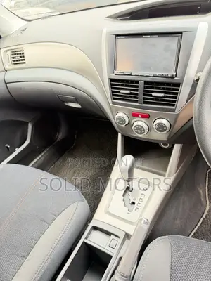 Subaru Forester 2.0D X 2012 Silver