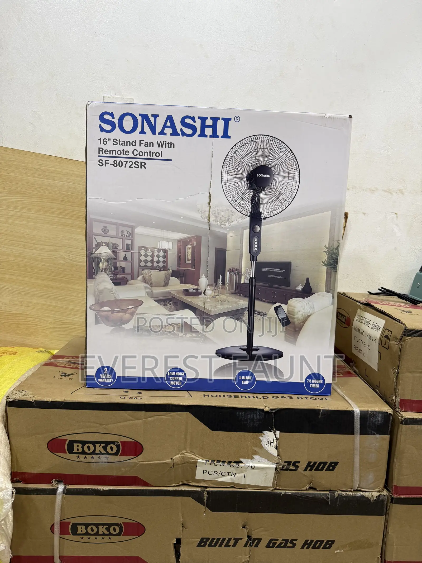 Sonachi Fan With a Remote