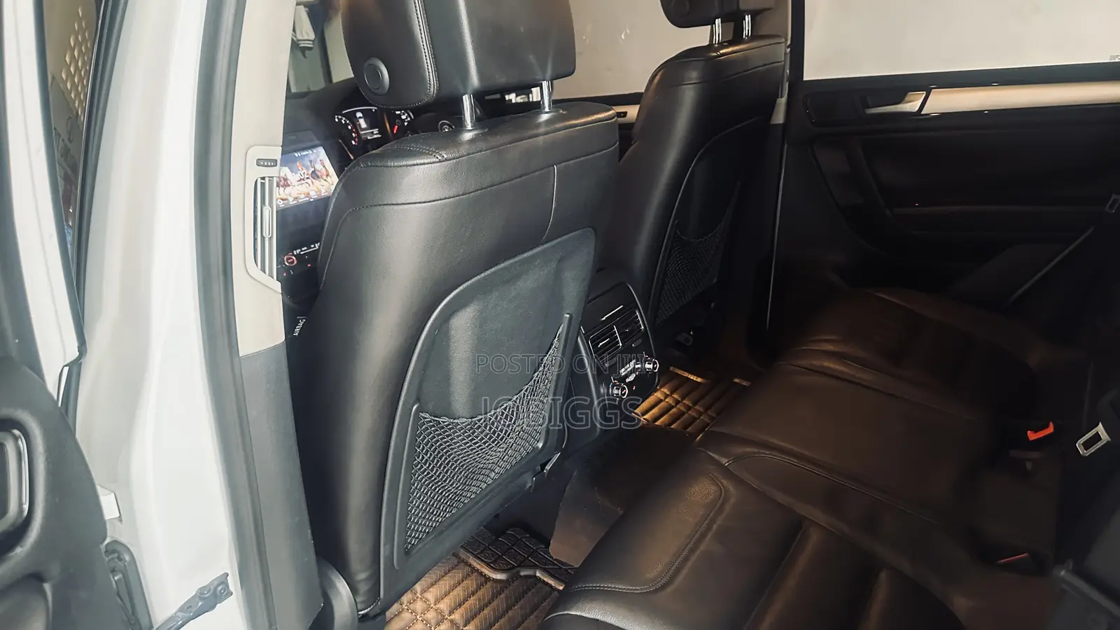 Volkswagen Touareg V6 Lux 2013 White