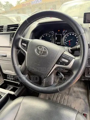 Toyota Land Cruiser Prado 2.8 2018 Gray