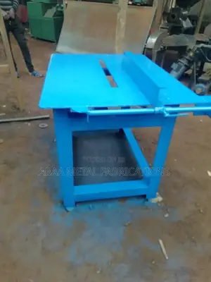 Heavy-Duty Industrial Wood Cutting Sizing Machine (80 Kg)