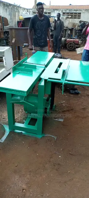 Heavy-Duty Industrial Wood Cutting Sizing Machine (80 Kg)