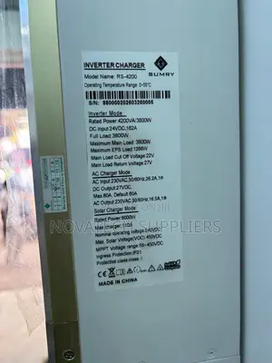 3.8Kwh 4.2Kva SUMRY RS-4200 24V Hybrid Inverter for Home Office