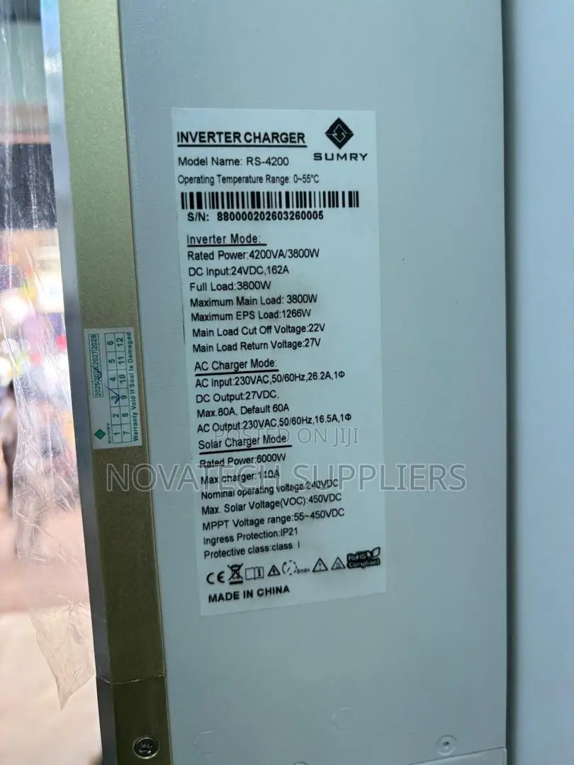 3.8Kwh 4.2Kva SUMRY RS-4200 24V Hybrid Inverter for Home Office