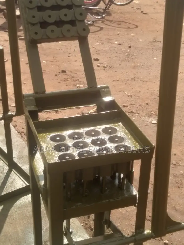 Manual 12-Piston Briquette Press Machine (40 Kg)