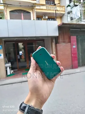 New Nokia 2660 Flip Green