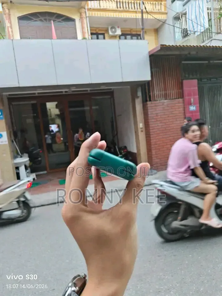 New Nokia 2660 Flip Green