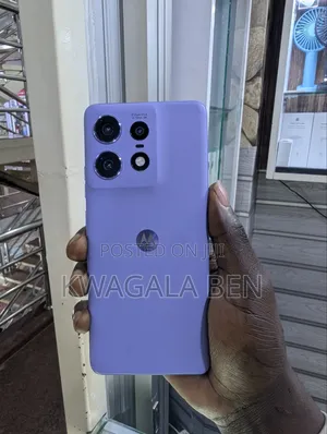 Motorola Edge 50 Pro 256 GB Purple