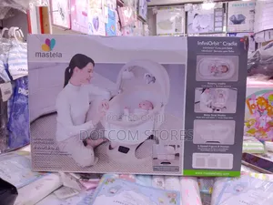 Mastella Mastela 3D Lullaby Orbit Electric Baby Swing