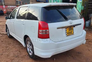 Toyota Wish 2006 White