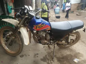 Suzuki Bike 2016 Blue