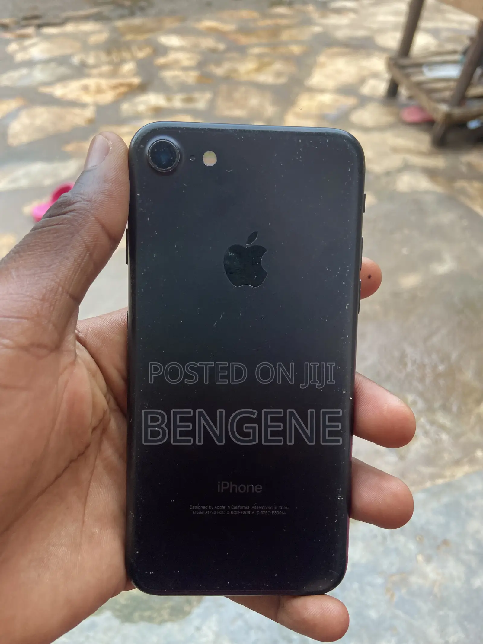 Apple iPhone 7 32 GB Black