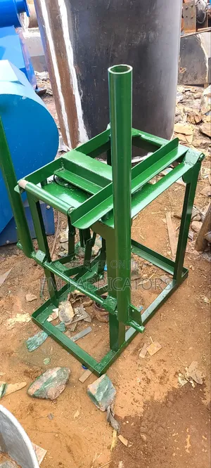 6" by 4" Double Honey Comb Briquettes Machine