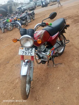 Bajaj Boxer 100 2023 Red