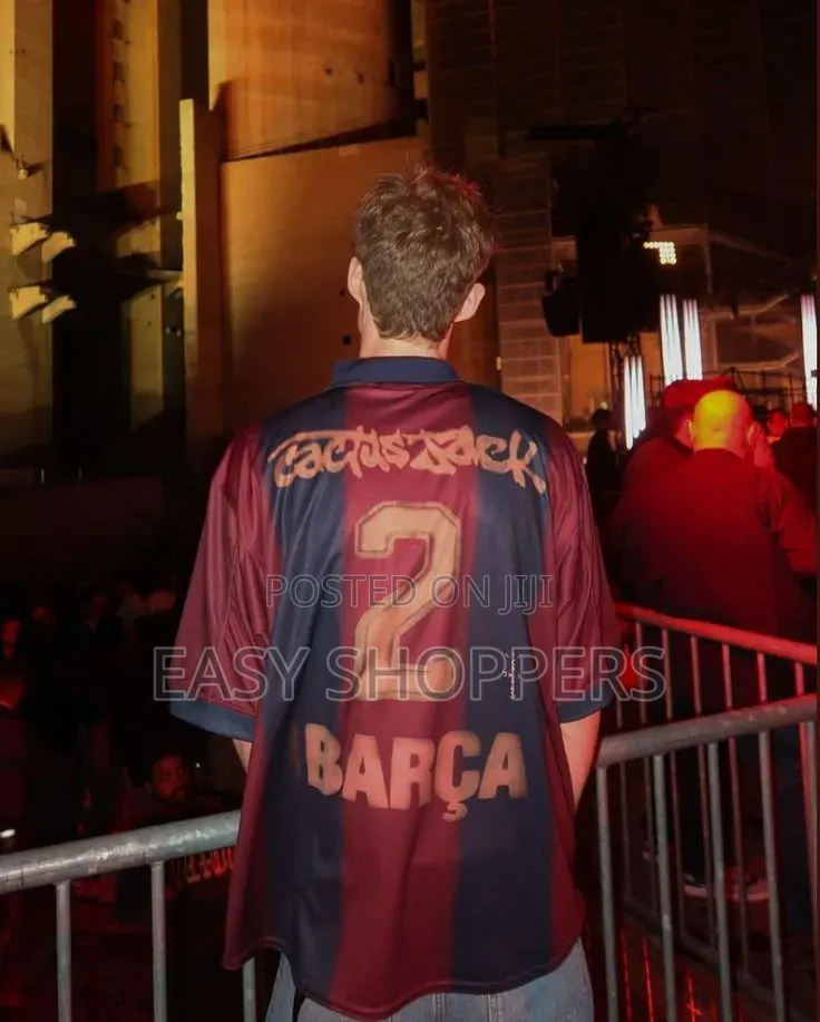 Limited-Edition Cactus Jack FC Barcelona Retro 2000-2001