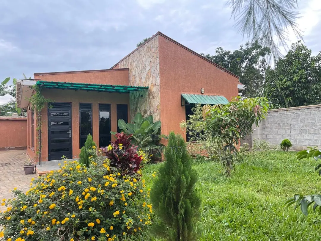 3bdrm House in Mukono TC for sale