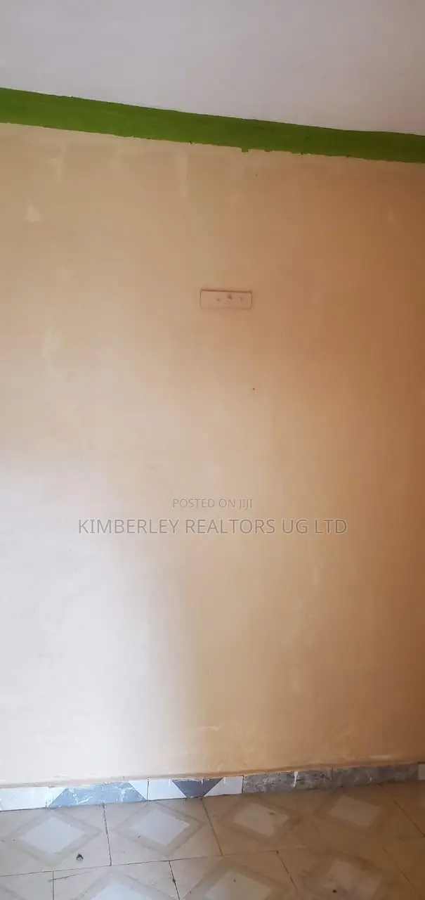 2bdrm House in Division A for sale