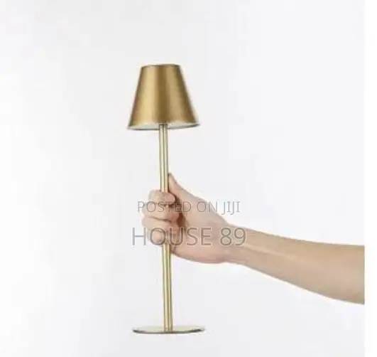 Rechargeable Bedside Table Lamp