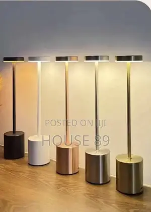 Rechargeable Bedside Table Lamp