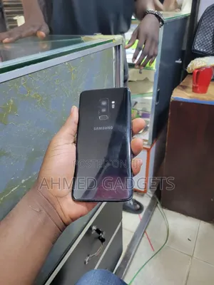 Samsung Galaxy S9 Plus 64 GB Black
