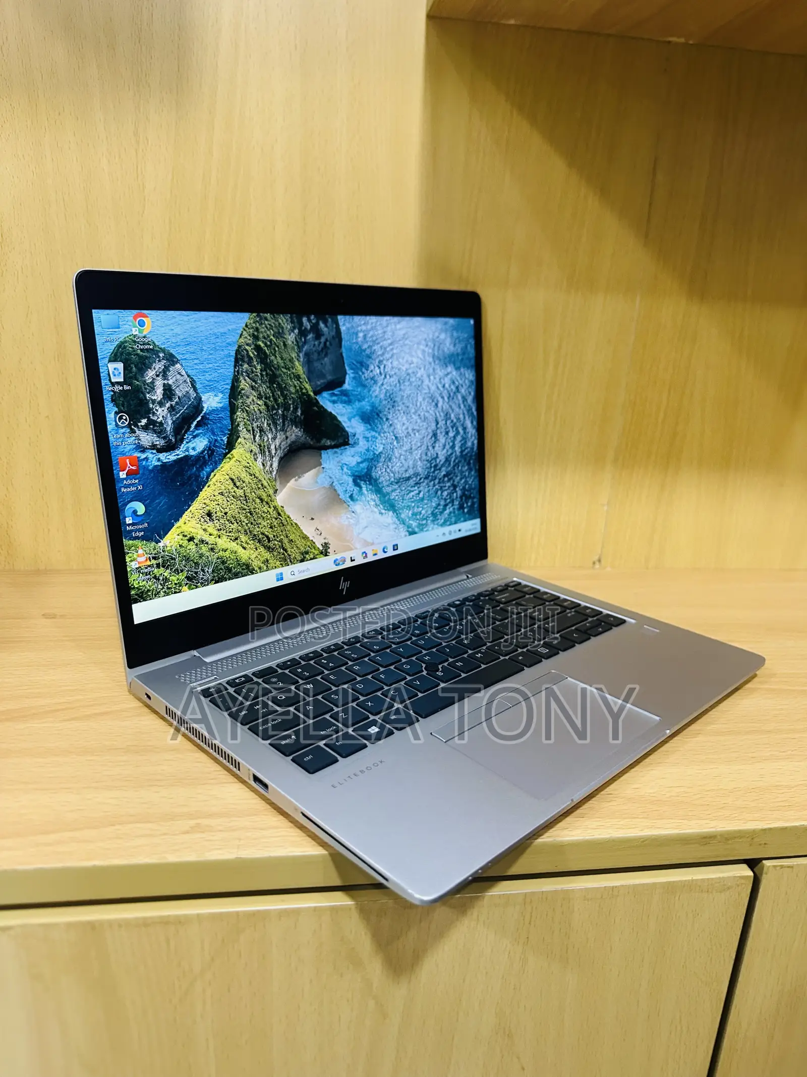New Laptop HP MT44 8GB Intel Core i7 SSD 256GB