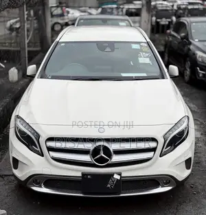 Mercedes-Benz GLA-Class 2016 White