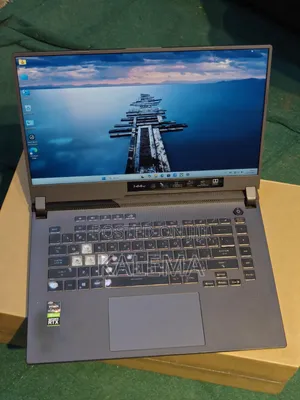 Laptop Asus ROG Strix G15 G512 16GB AMD Ryzen 5 SSD 512GB