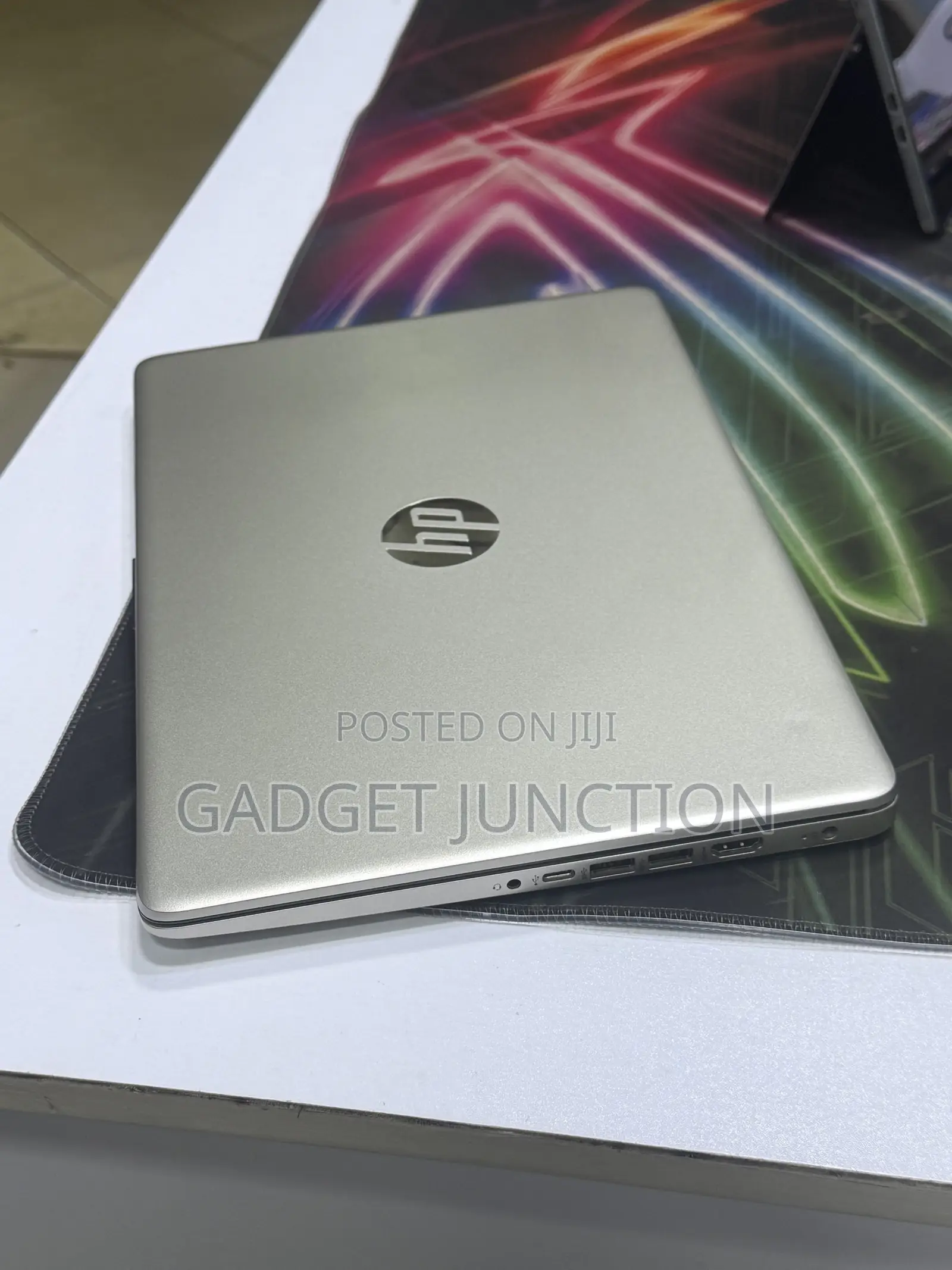 New Laptop HP 14S 8GB AMD Ryzen 3 SSD 256GB