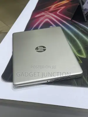 New Laptop HP 14S 8GB AMD Ryzen 3 SSD 256GB