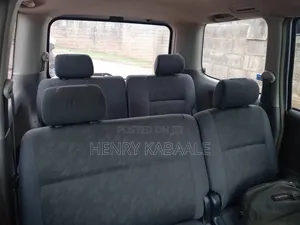 Toyota Noah 2.0 FWD (8 Seater) 2003 Silver