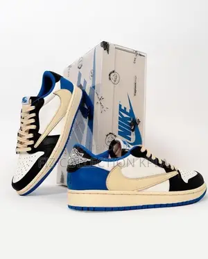 Nike Air Jordan 1 Low Travis Scott X Fragment