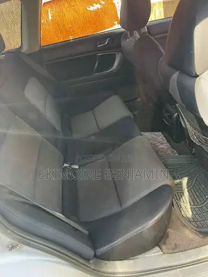Subaru Legacy Wagon 2004 Silver