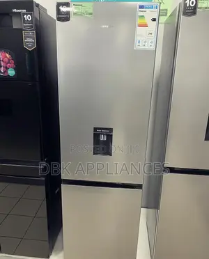 Hisense 341l Refrigerator With a Dispenser Original