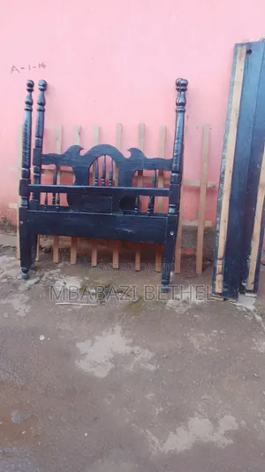 Used / Second Hand 4by6 Wooden Bed on Sale