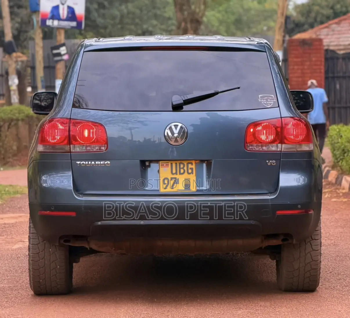 Volkswagen Touareg 2010 Gray