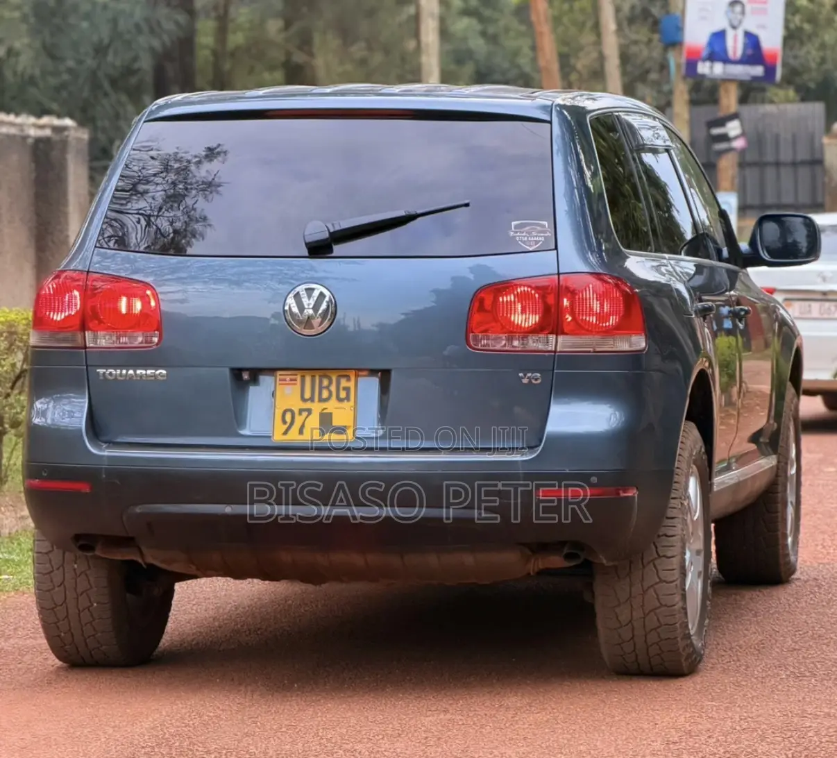 Volkswagen Touareg 2010 Gray