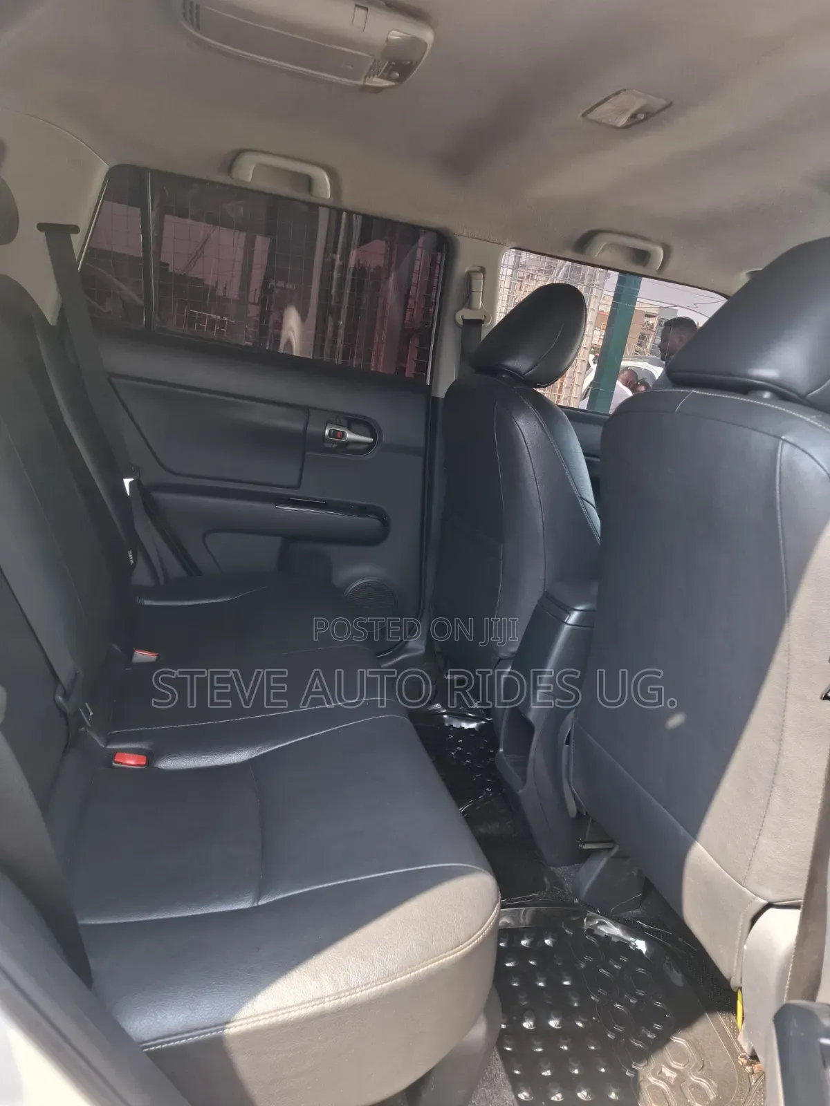 Toyota Corolla Rumion 2011 White