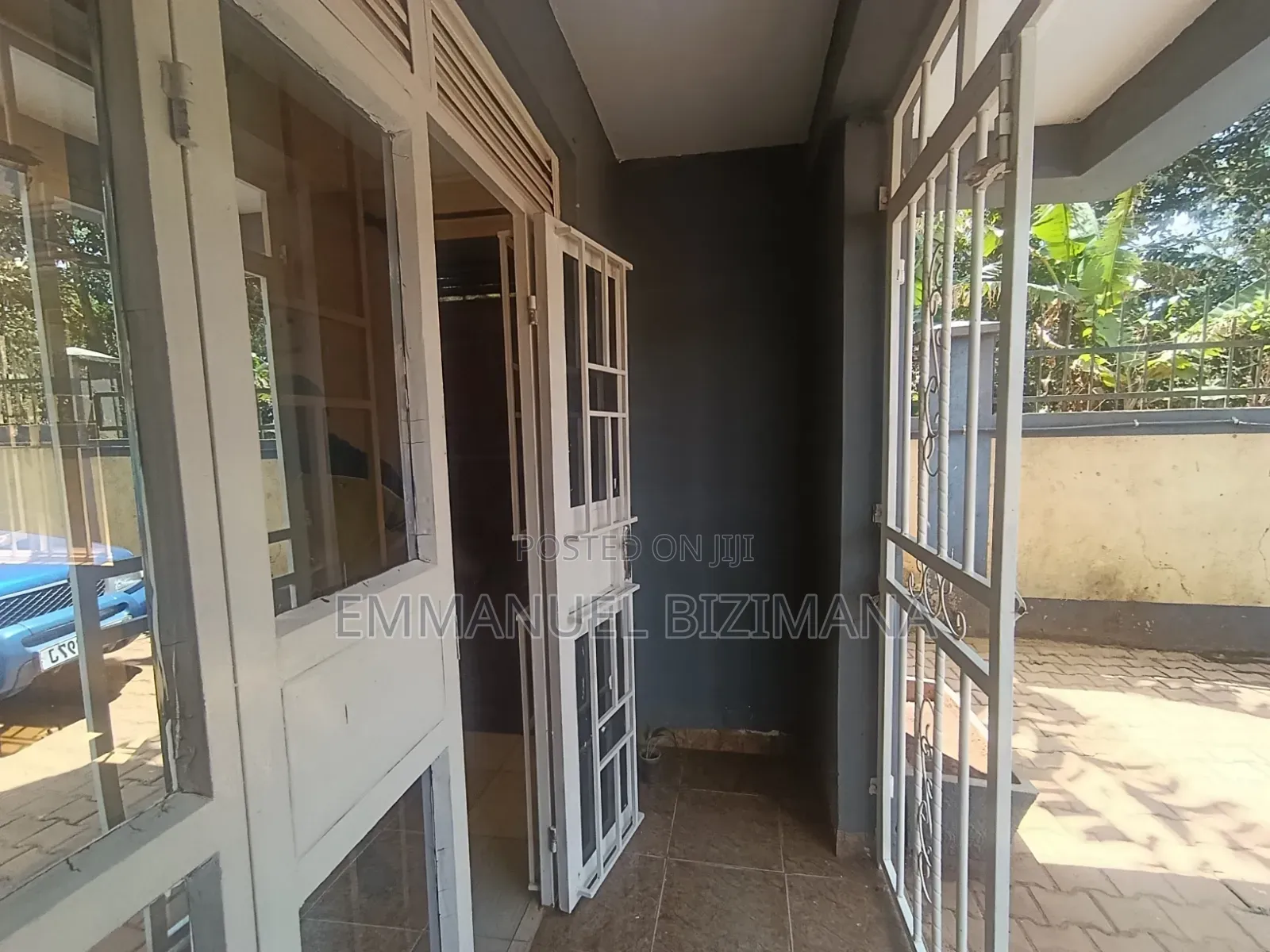 Furnished 1bdrm Condo in Kira, Central Division for sale