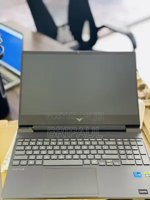 New Laptop HP Victus 15 16GB Intel Core i5 SSD 1T