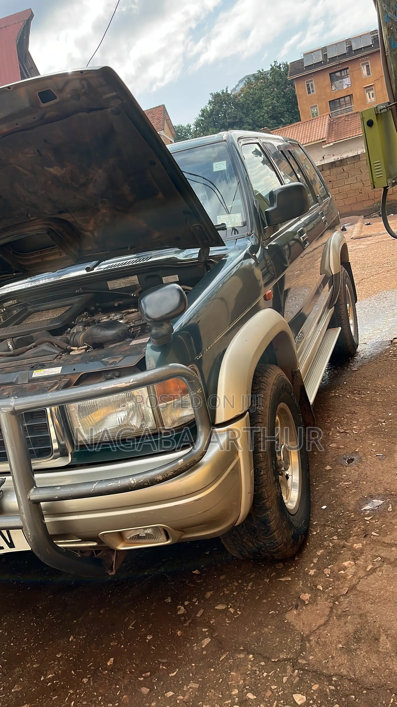 Isuzu Trooper 1996 Gray