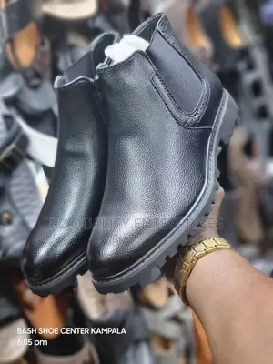 Men's Chelsea-Style Ankle Boots