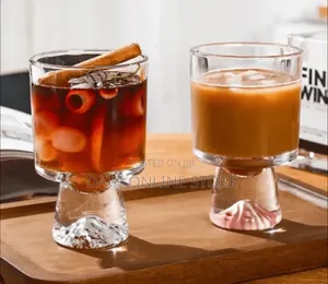 Elegant Mountain Bottom Crystal Glass