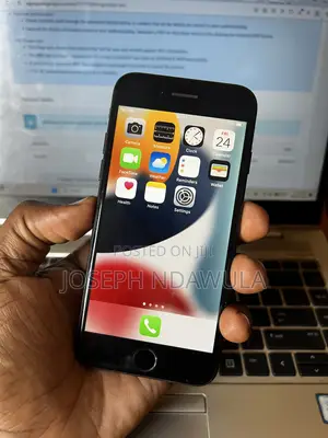 Apple iPhone 7 32 GB Black
